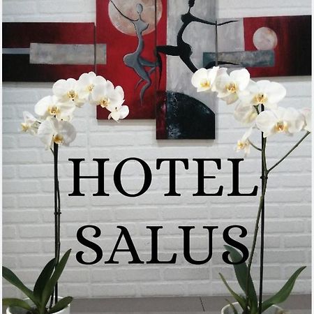 Hotel Salus มิลาน ภายนอก รูปภาพ
