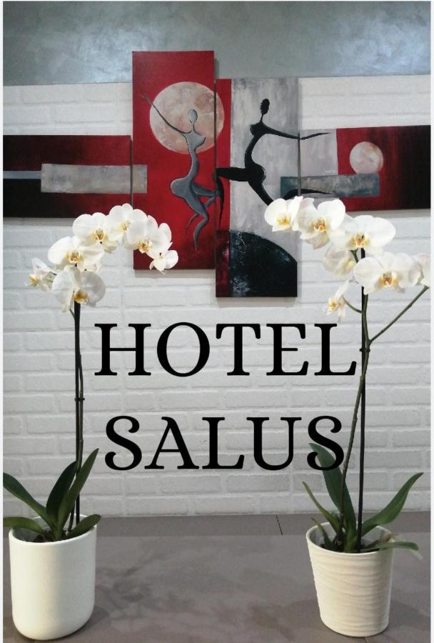 Hotel Salus มิลาน ภายนอก รูปภาพ