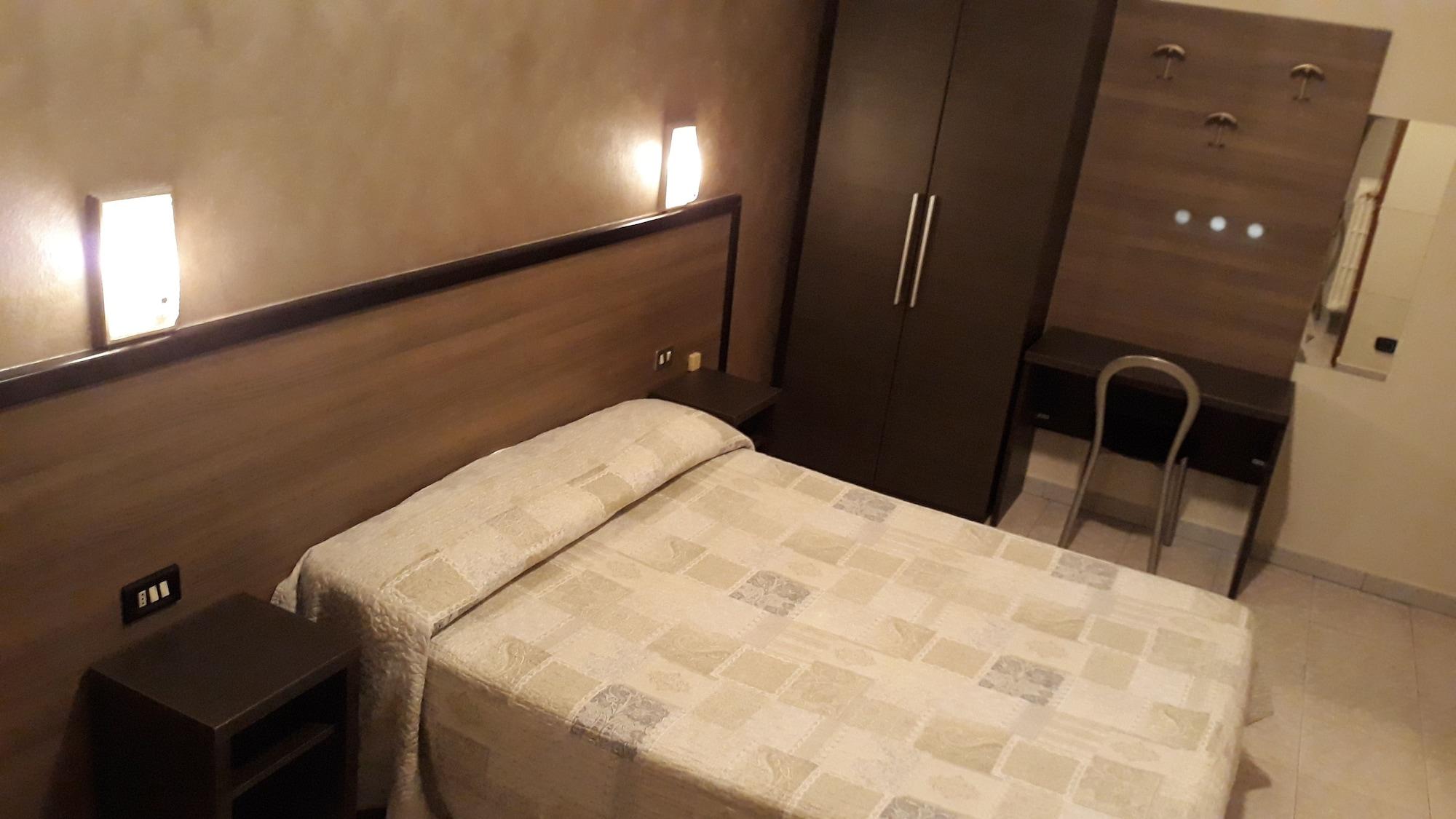 Hotel Salus มิลาน ภายนอก รูปภาพ